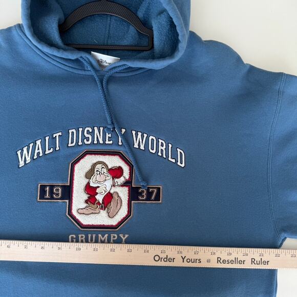 Vintage Disney Parks Hoodie Small Blue Grumpy Snow White Embroidered Sweatshirt - Picture 8 of 9